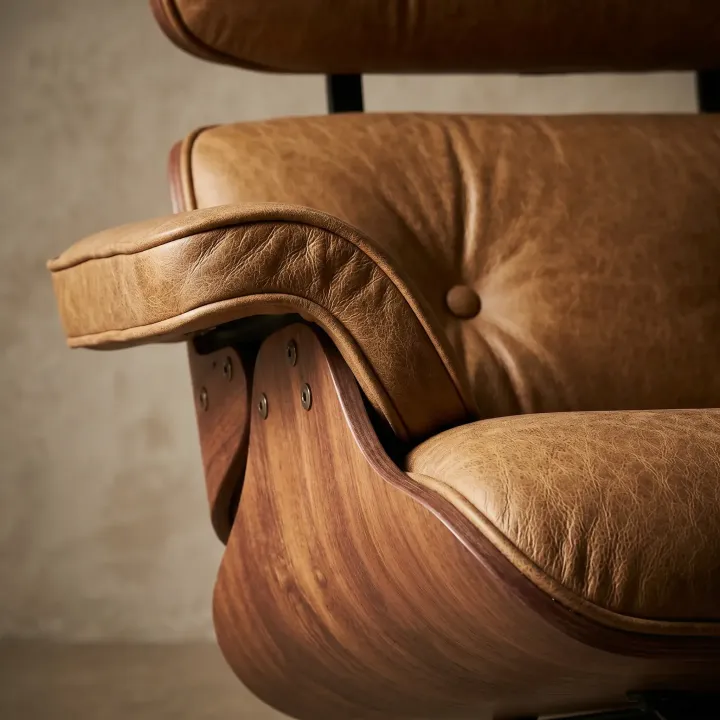 Poltrona Charles Eames Couro Legítimo | Poltronas